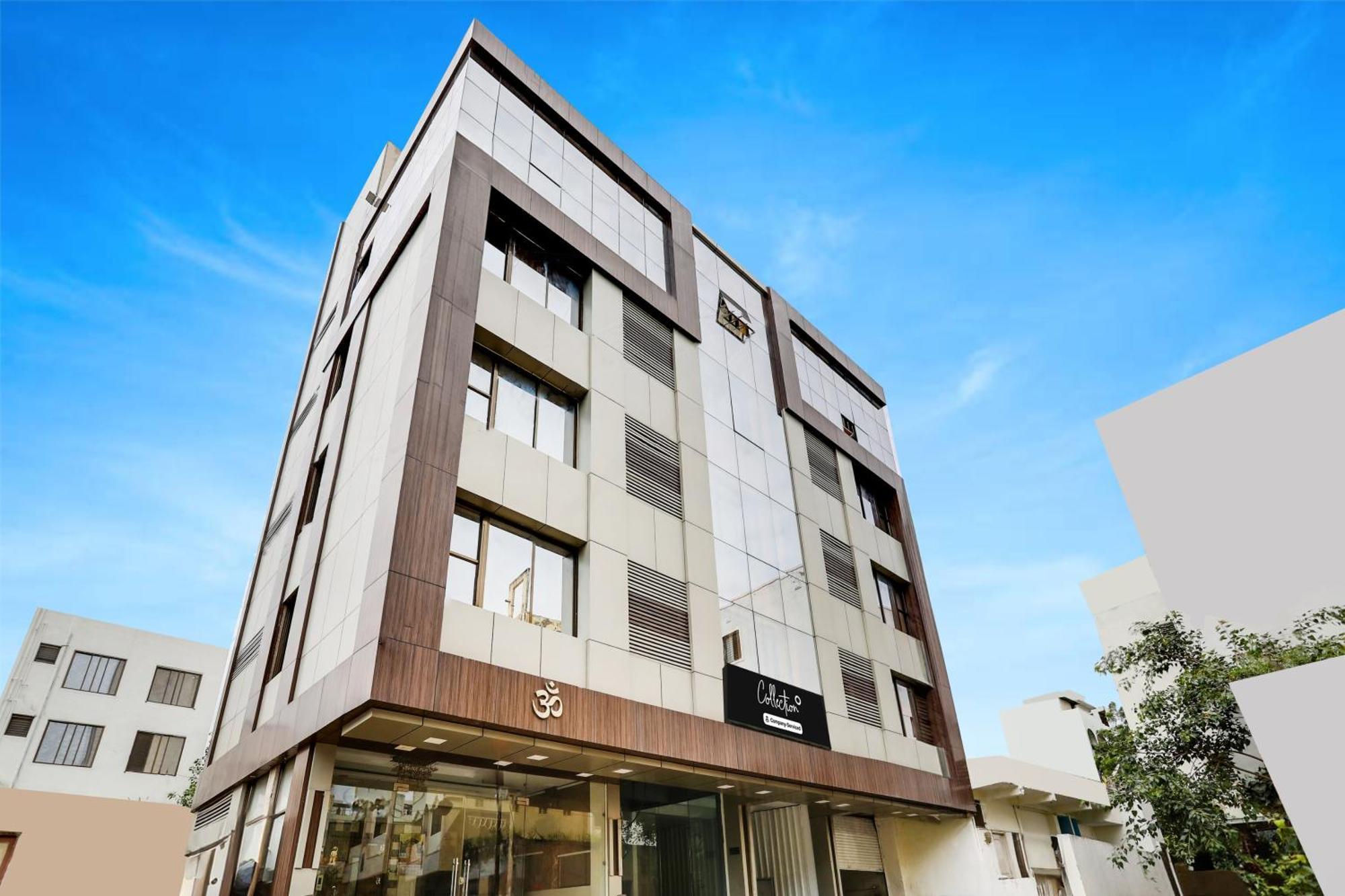 Super Hotel O Palkhi Road Near Sai Baba Temple Formerly Netra Sai Shirdi Exterior photo